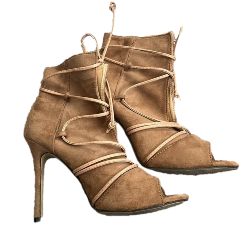 SUEDE Heels Tie Up size 8